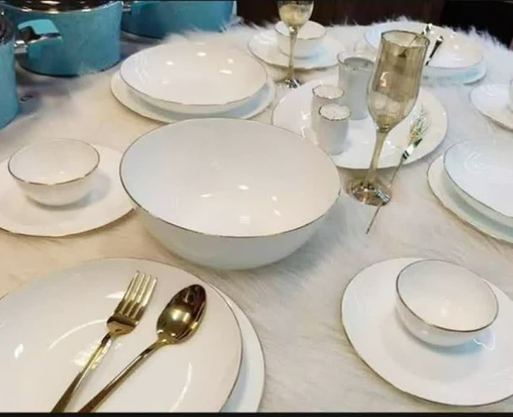 سرویس آرکوپال لب طلا ۱۲ نفره ۵۲ پارچه ضدخش و ضدضربه