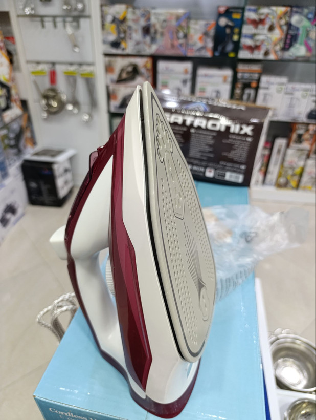 اتو بخار 2200 وات وگاترونیکس مدلVE-SI05